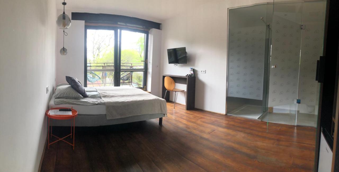 Guest house Black House 88 *