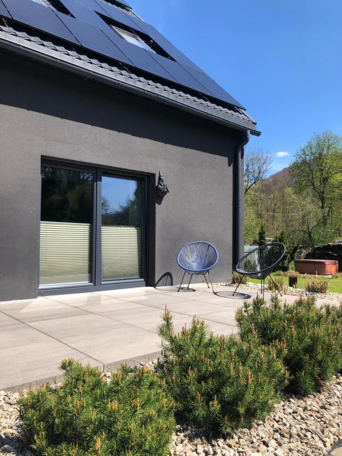 Guest house Black House 88
