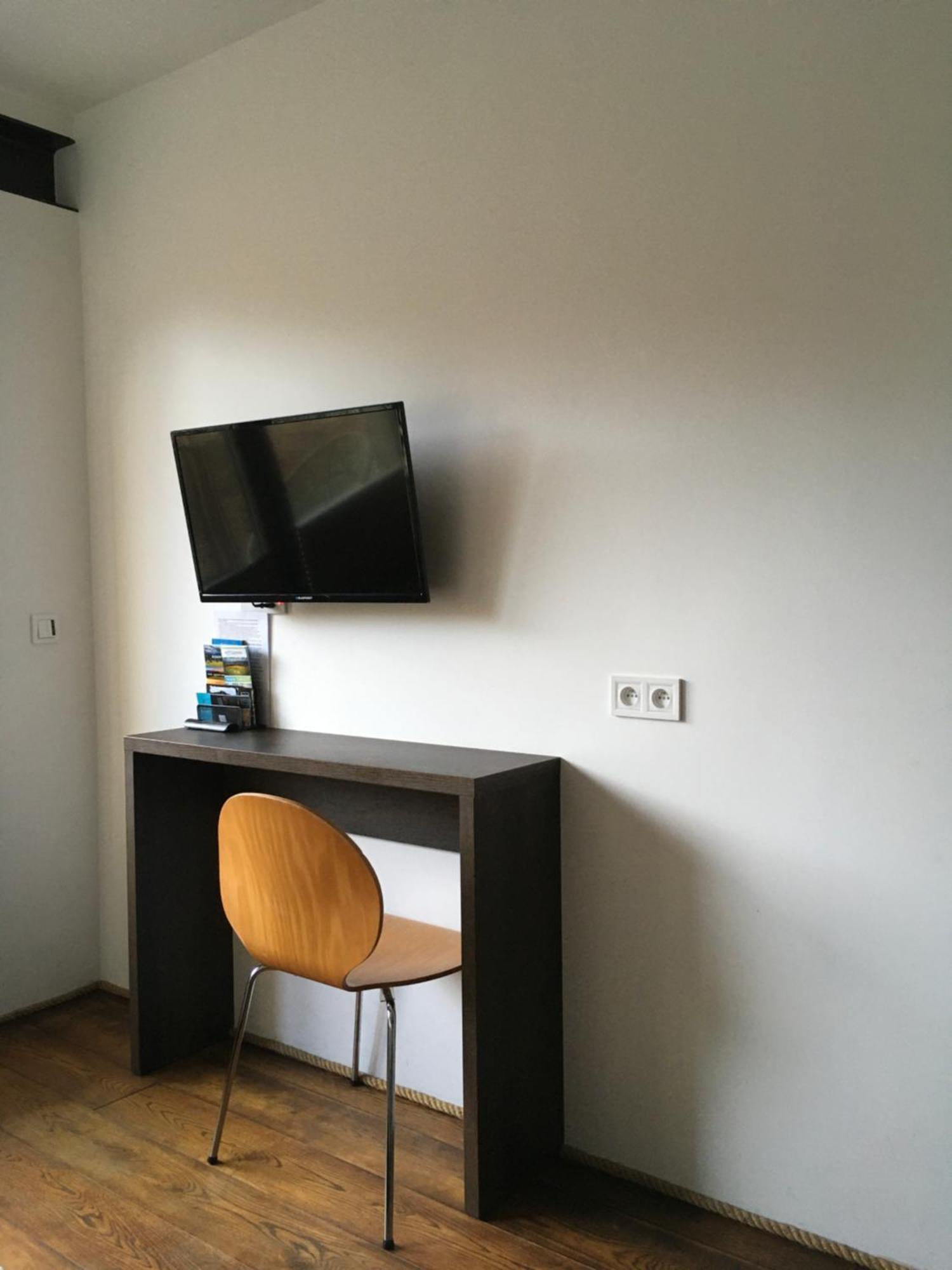 Guest house Black House 88 *